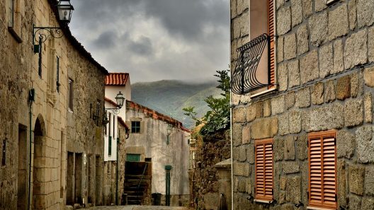 Linhares da Beira, Celorico da Beira