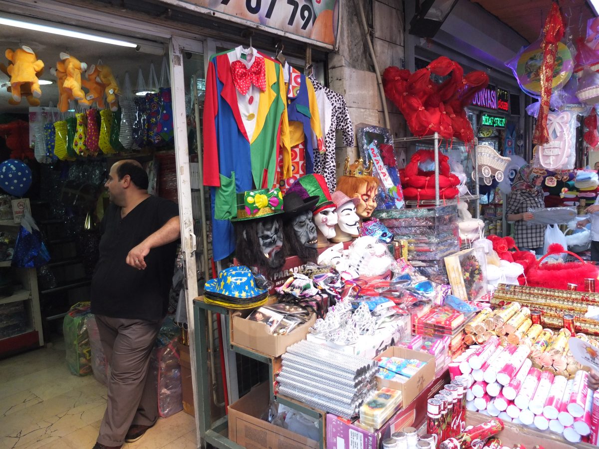 o vendedor de máscaras