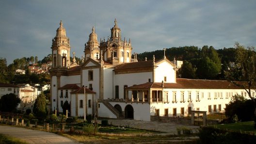Mosteiro de São Miguel de Refojos