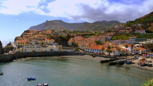 Câmara de Lobos e os Xavelhos