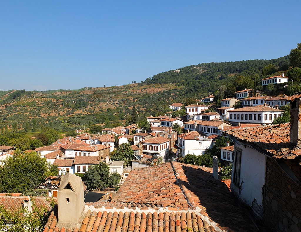 As casas de Sirince são sob o comprido