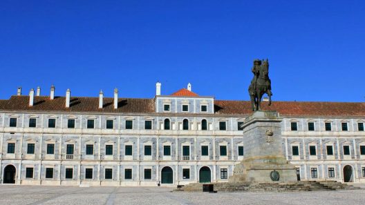 O palácio e o mármore