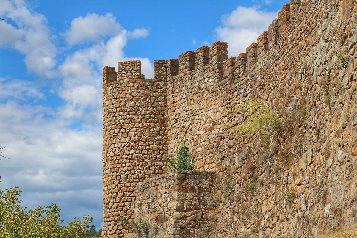 O castelo de Belver guardou parte do tesouro real português