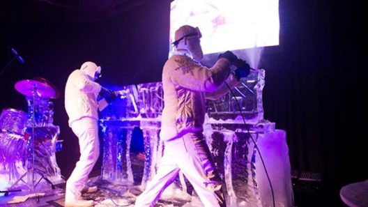 esculturas de gelo no porto